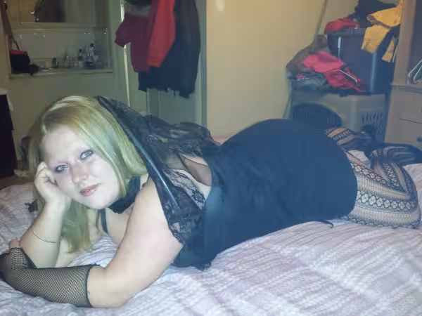 Escort/Massage Amber in Hagerstown, MD