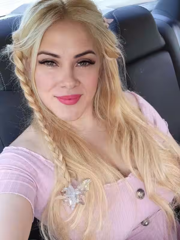 Escort Angy in Hartford, CT