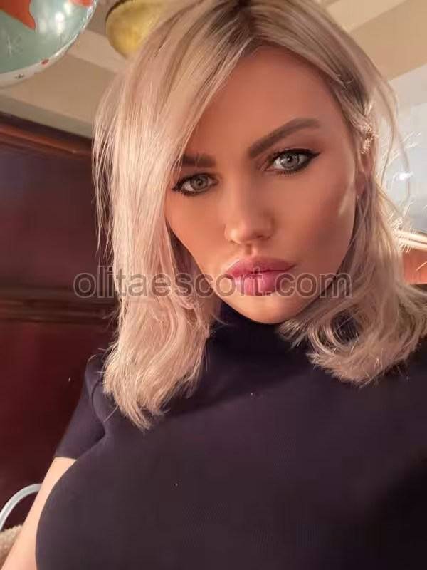 Escort Nika in Hartford, CT