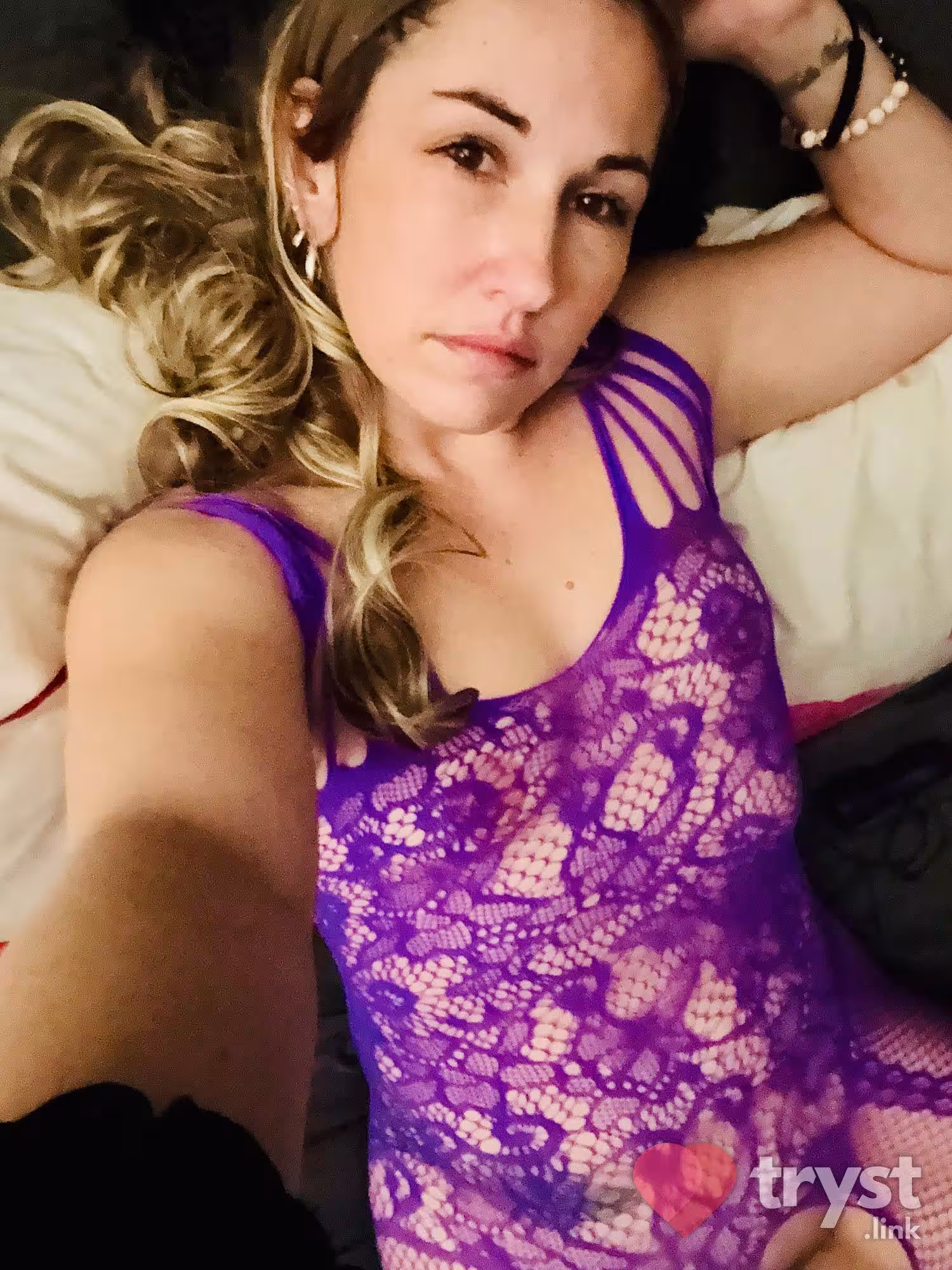 Escort Cassidy in Haverhill, MA