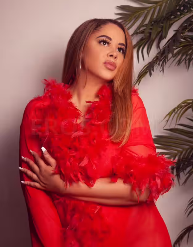 None Chanel in Honolulu - Waikiki, HI