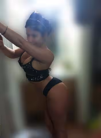 Escort/Massage/S&M McKenzie Moor in Houston, TX