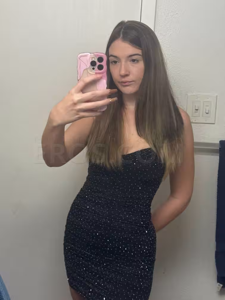 None Luna Houston in Houston, TX