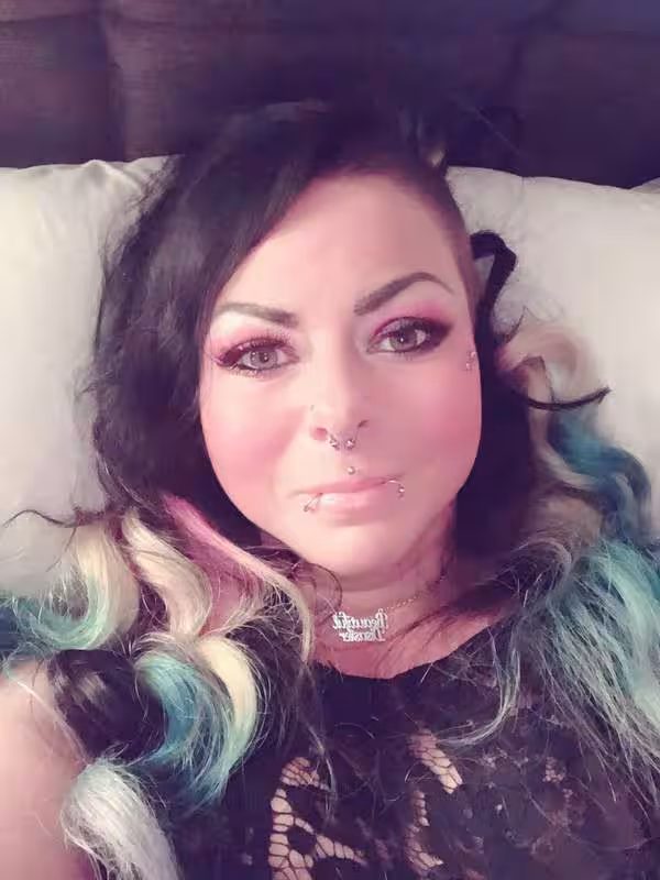 Escort/S&M Alex in Independence, MO