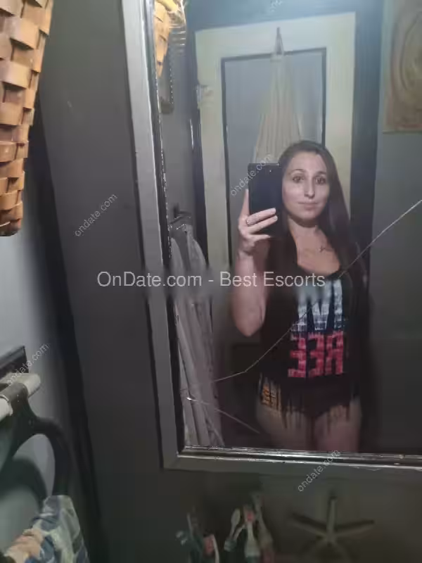 Escort Becca-Lynne in Indianapolis, IN