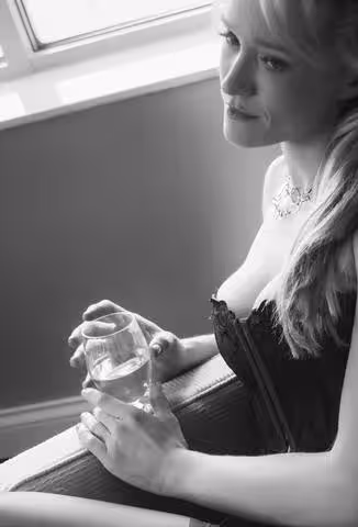 Escort/Massage/S&M Avalon in Indianapolis, IN