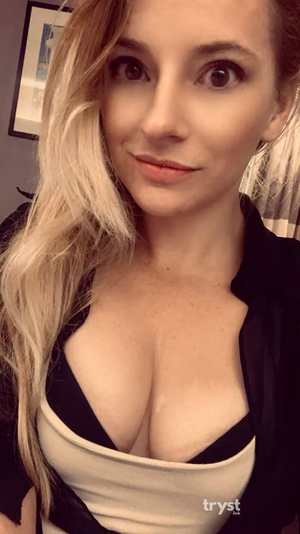 Escort Elle Tee in Jacksonville, FL