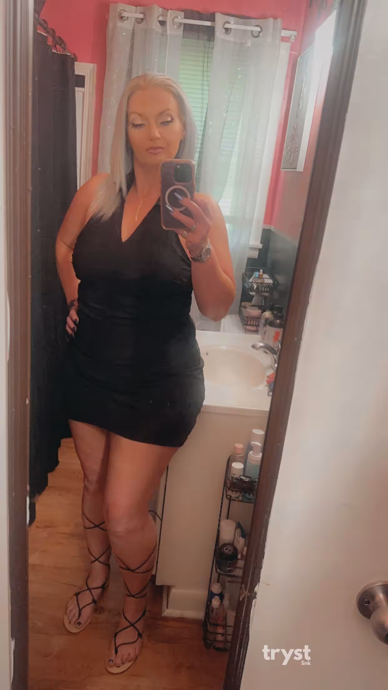 Escort Allie in Johnson City, TN