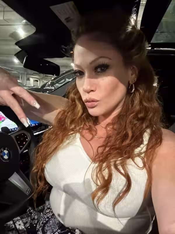 Escort Kat Riley in Kansas City, MO