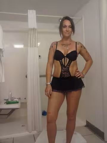 Escort/Massage/S&M London / Alex in Kansas City, KS
