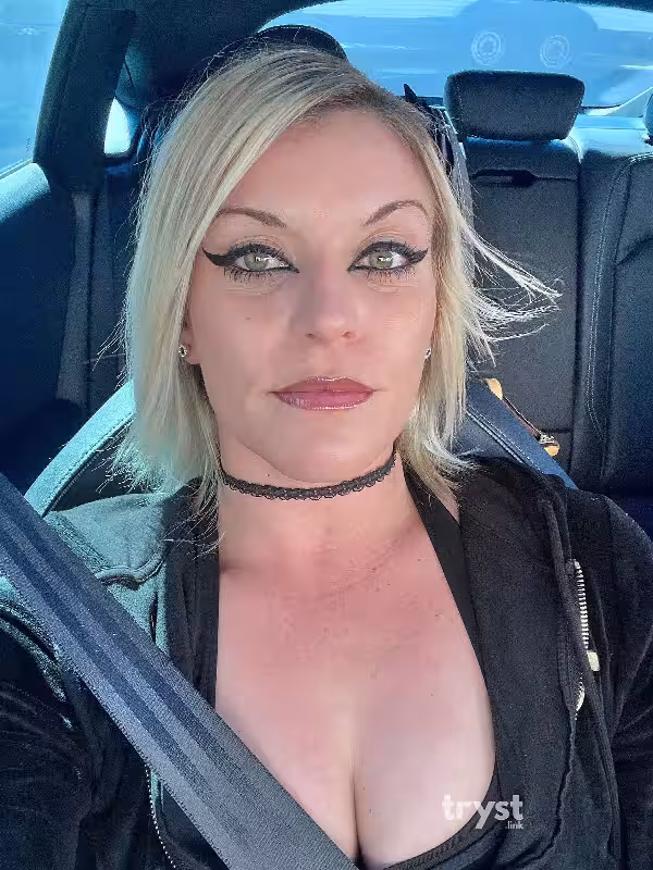 Escort Shay Golden in Las Vegas, NV