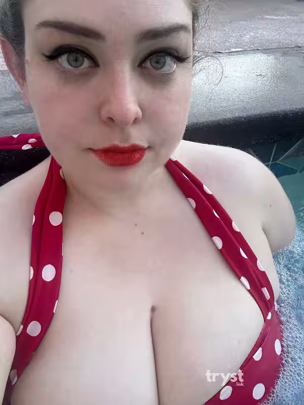 Escort/Massage Mishka Bright in Long Beach, CA