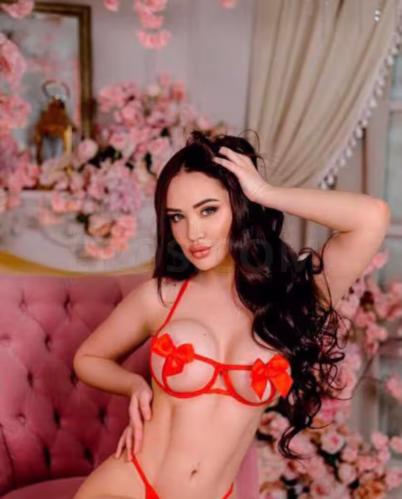 Escort/Massage Hellen B in Long Island, NY