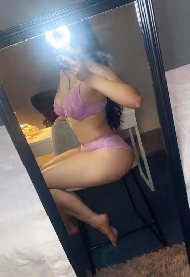 Escort/Massage Julie in Long Island, NY