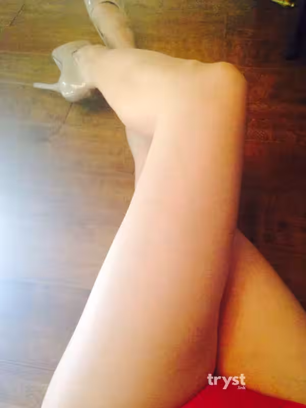 Escort/Massage Danielle Montrose in Los Angeles, CA