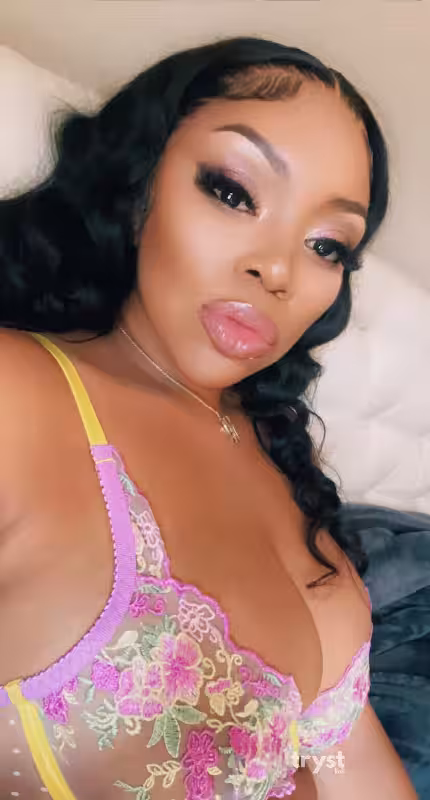 Escort/Massage/S&M Alyssa / Caramel Sweets in Los Angeles, CA