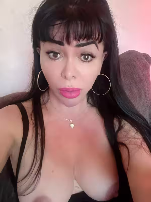 Escort TS Joselynn / Tania 9 in Los Angeles, CA