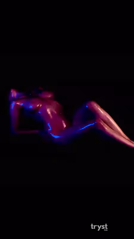 Massage Erin in Los Angeles, CA