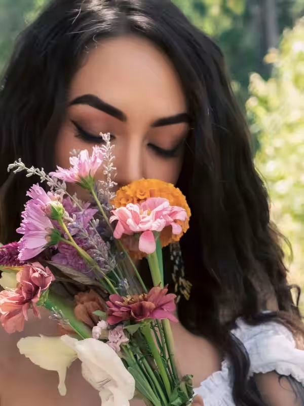 Massage Ishwari Swan in Los Angeles, CA