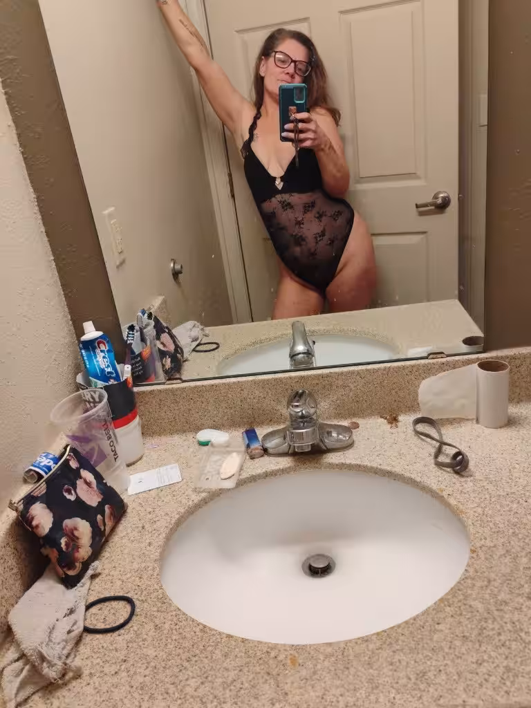 Escort/Massage Smiley in Louisville, KY