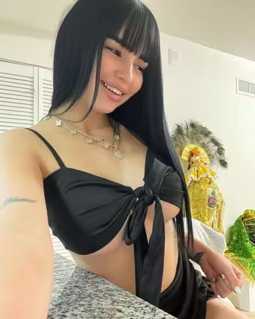 Escort Lore in Miami Beach, FL