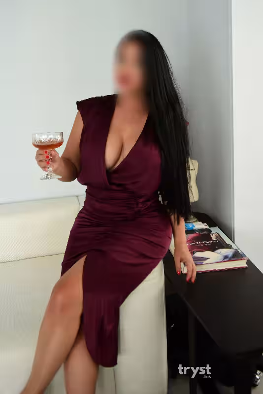 Escort Camila in Miami, FL
