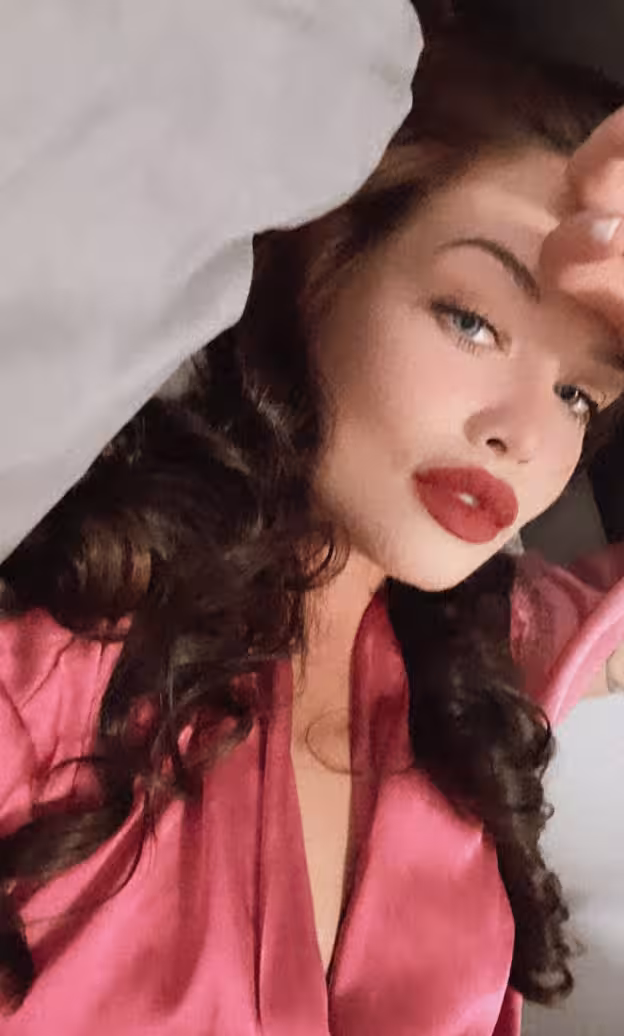 Escort Carmen Rose in Miami, FL