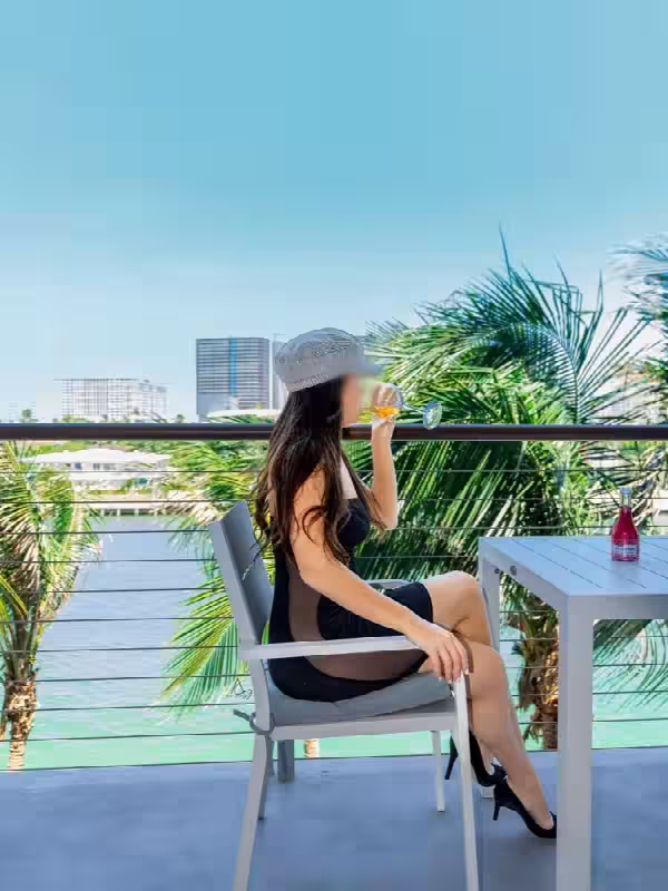 Escort Jessa Blank in Miami, FL