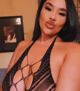 Escort Khloe Sasha in Miami, FL