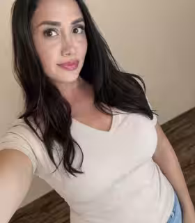 Massage Kaylee in Miami, FL