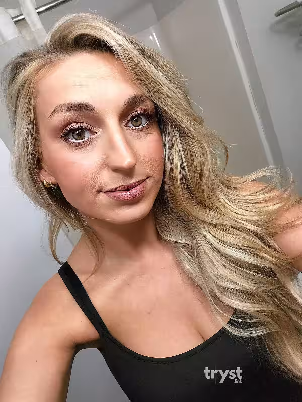 Escort Katie in Middletown, OH