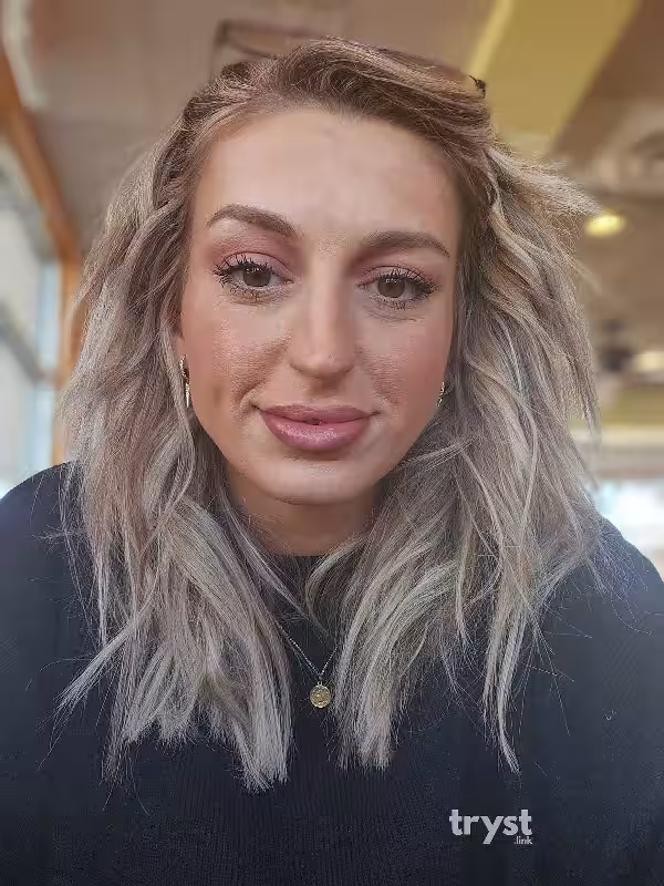 Escort Katie in Middletown, OH