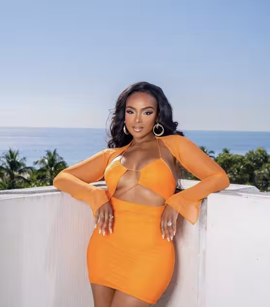 Escort Amber / Lisa Lafatette in Milwaukee, WI