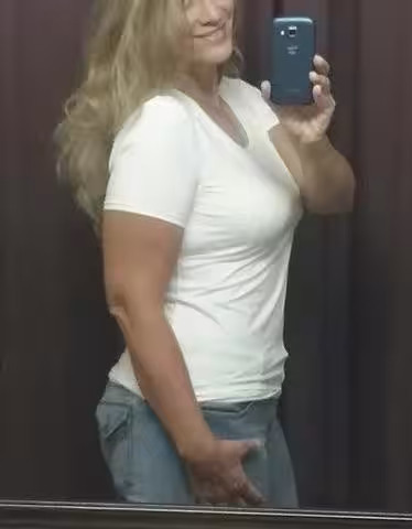 Escort/Massage Kendall Snow in Milwaukee, WI