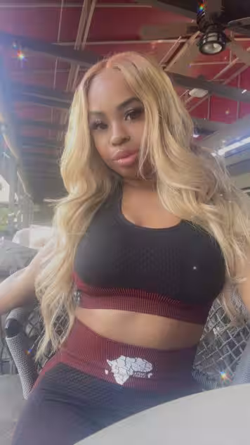 Escort/Massage/S&M Lanette in Milwaukee, WI