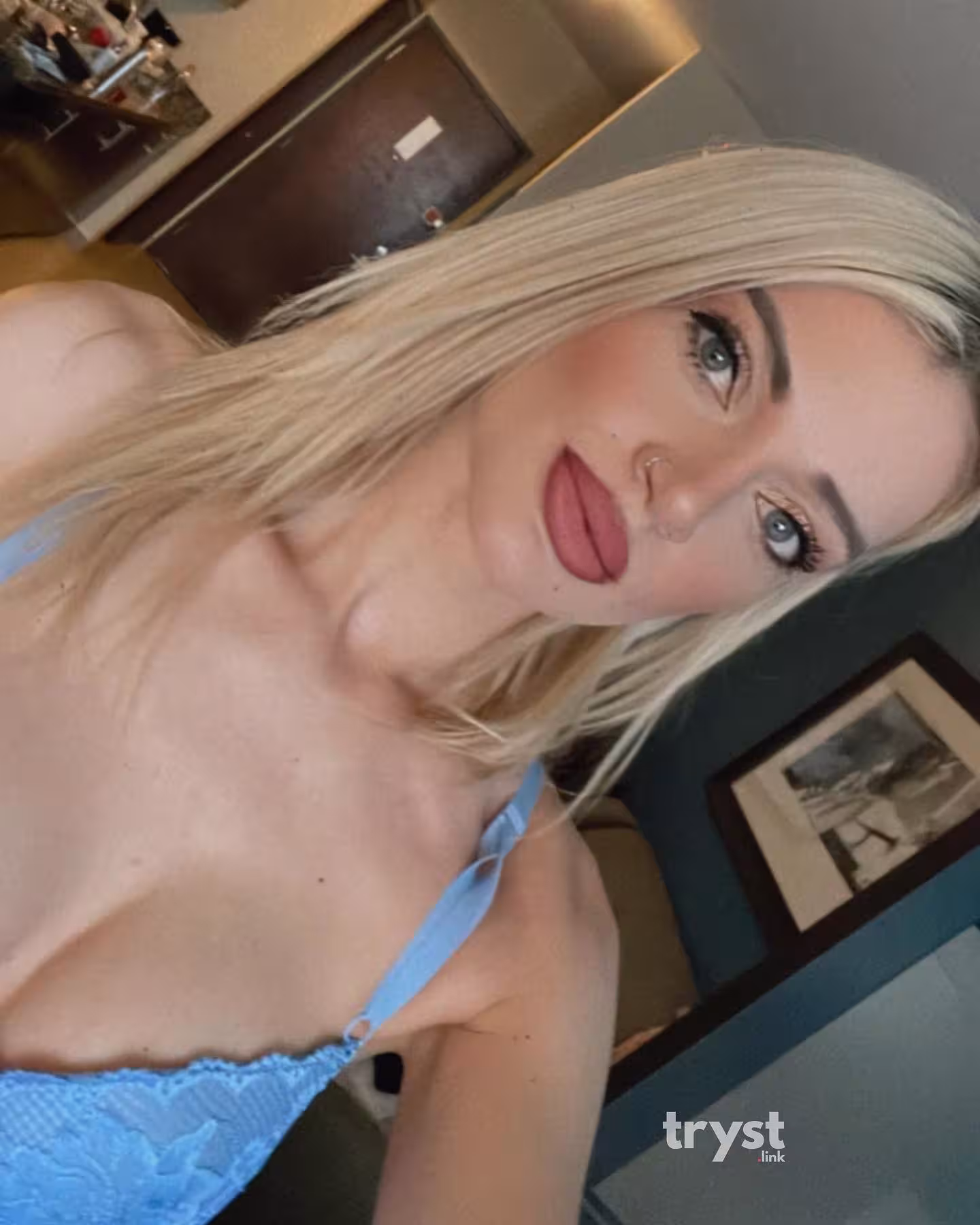 Escort Seven in Milwaukee, WI