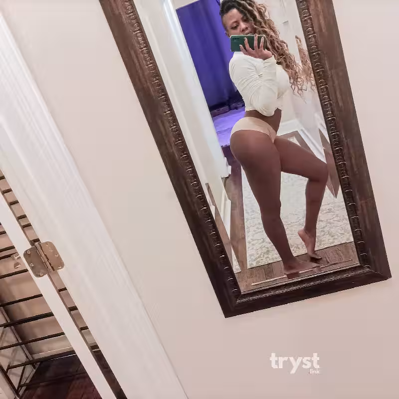 Massage Kemi in Milwaukee, WI