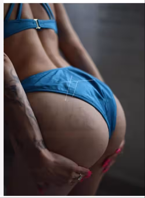 Escort/Massage Desiree Foxx in Minneapolis, MN