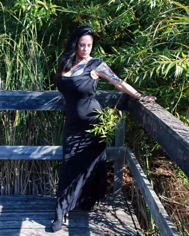 Escort/Massage/S&M Molly in Minneapolis, MN