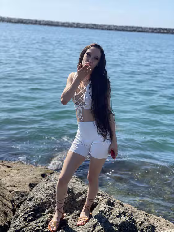 Escort Lindsey in Nashville, TN