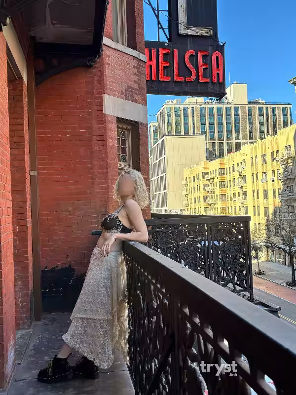 Escort Charlie Jung in New York City - Manhattan, NY