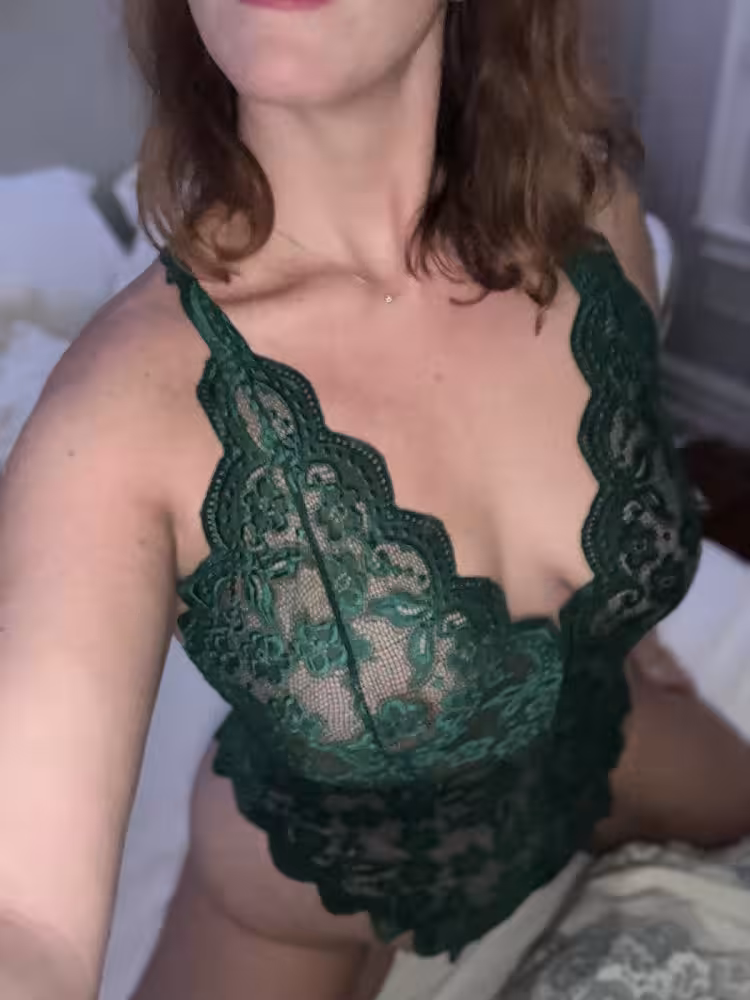 Escort Emily Monroe in New York City - Manhattan, NY