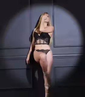 Escort/Massage Ainsley / Sara / Valeria in New York City - Manhattan, NY