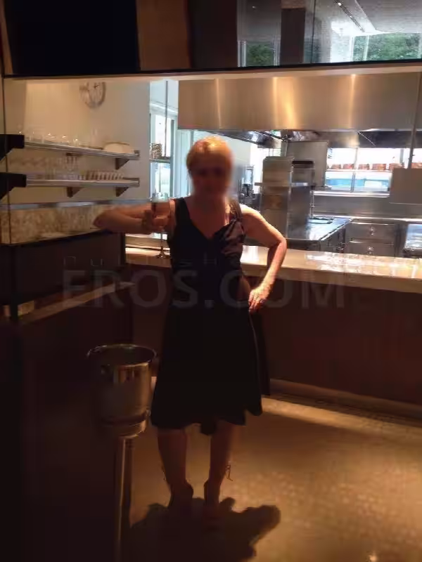 Escort/Massage/S&M Dr. Julia in New York City - Manhattan, NY