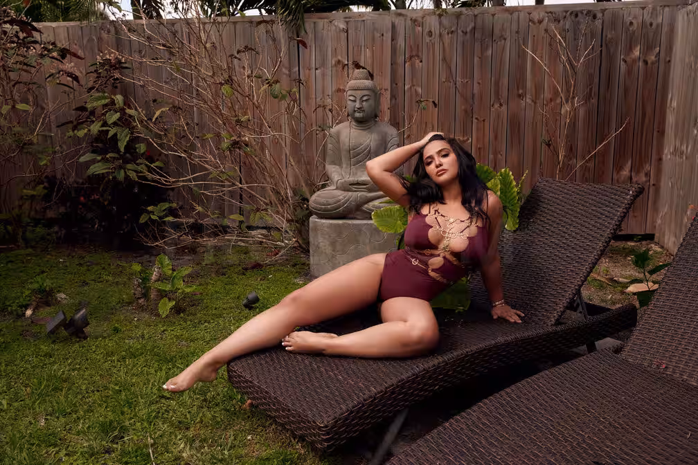 Escort/Massage/S&M Layla Hayek in New York City - Manhattan, NY