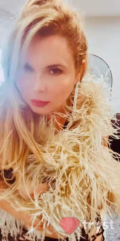 Escort/Massage/S&M Nicole / Nicole Perrie / Nikki Berber in New York City - Manhattan, NY