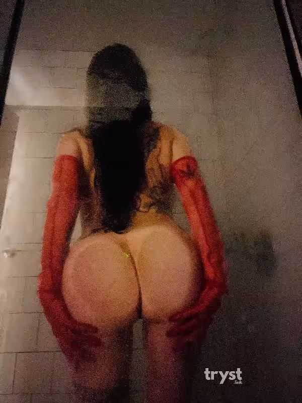 Escort/Massage/S&M RoXXXie Blackheart in New York City - Manhattan, NY