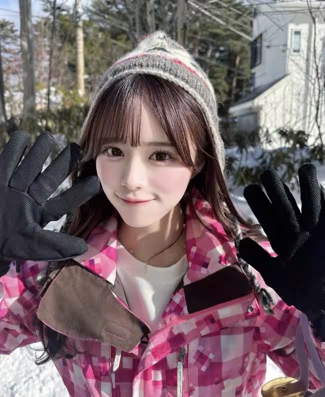 Escort Yuna / Marin / Hana / Sakura in New York City - Manhattan, NY