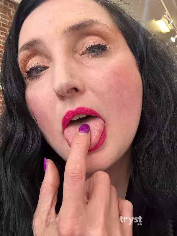 Massage Zinnia Blue in Oakland, CA