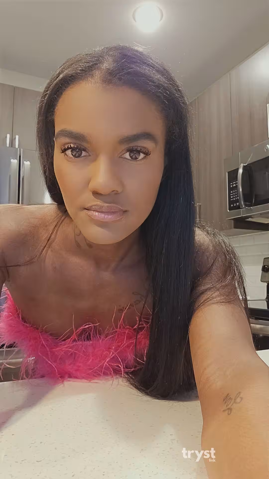 Escort Taylor in Olathe, KS